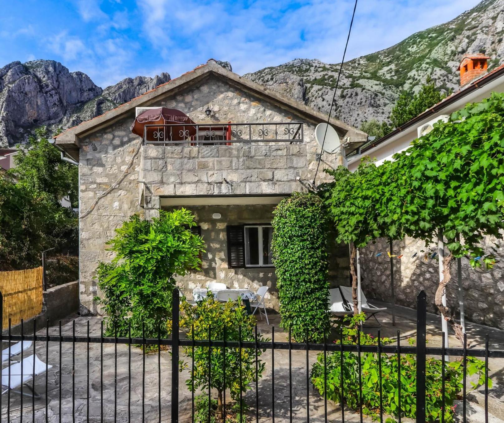 Villa Petrana Cattaro Esterno foto